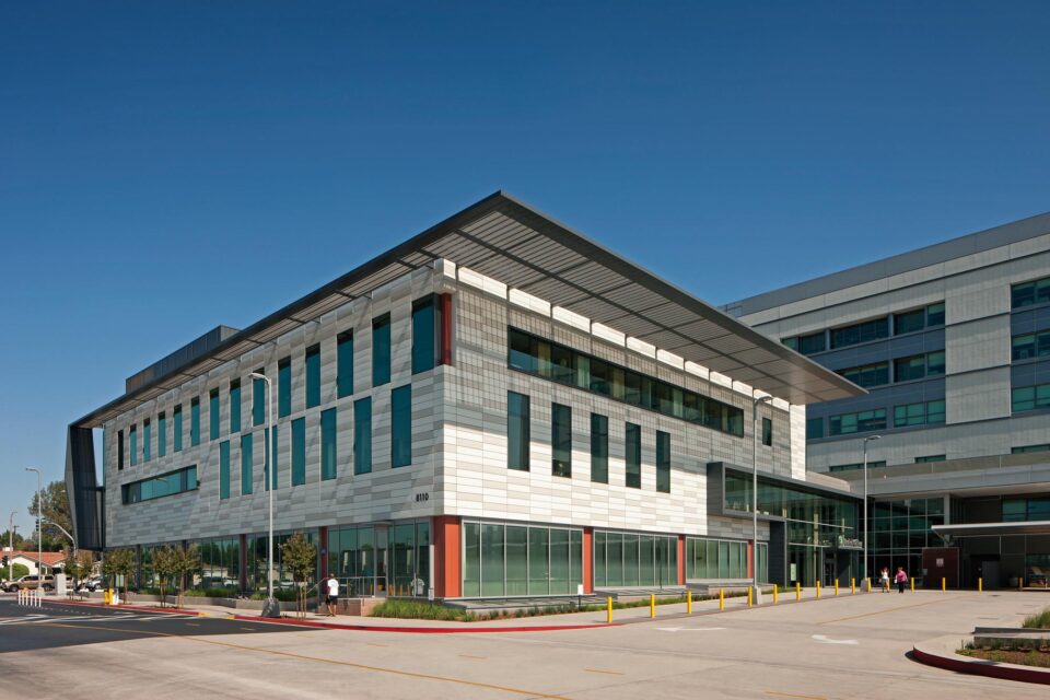 CO Architects - Kaiser Permanente Panorama City South Specialty MOB